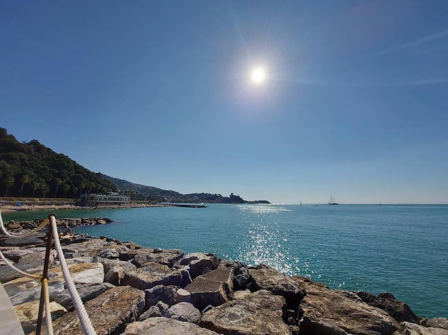 Elegante Appartamento La Spezia Centro ภายนอก รูปภาพ